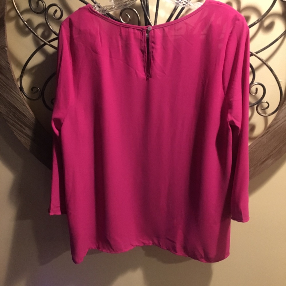 Skies are Blue Blouse - Picture 3 of 4